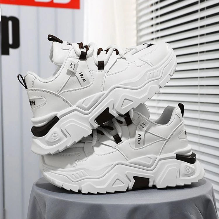 Sapatos casuais encantadores para jovens universitários